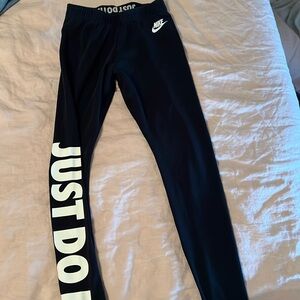 Nike Just Do It Essential Leggings